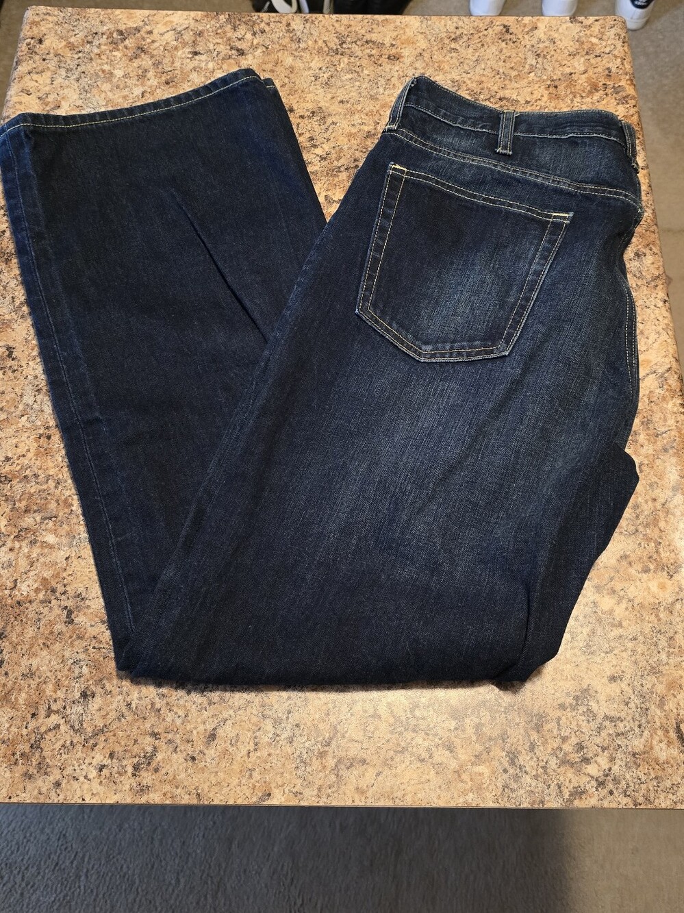 Old Navy Men's Dark Blue Denim Relaxed Jeans